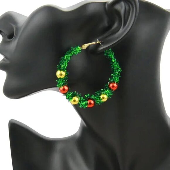 Christmas Hoop Earrings, Glitter Red And Green Tinsel, Brand New - Picture 3 of 3